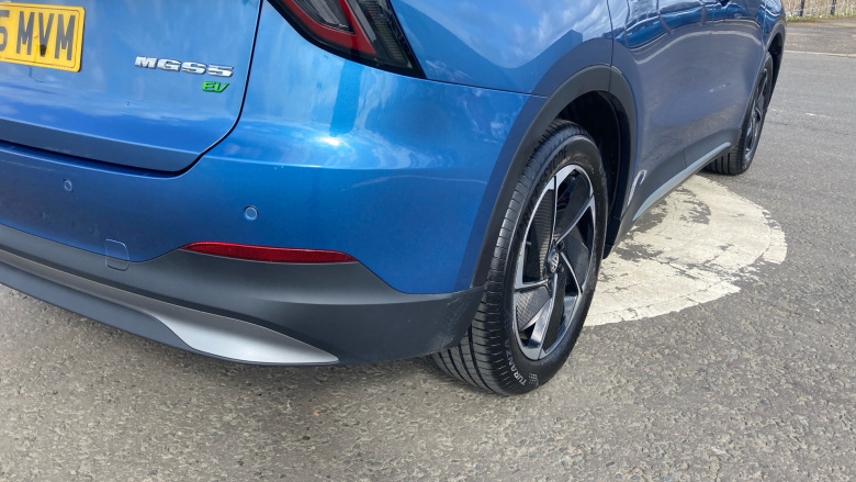 MG MGS5 170kW Trophy EV Long Range 64kWh 5dr Auto Electric Estate